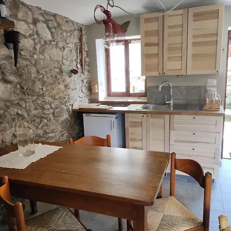 La Alpina Chalet